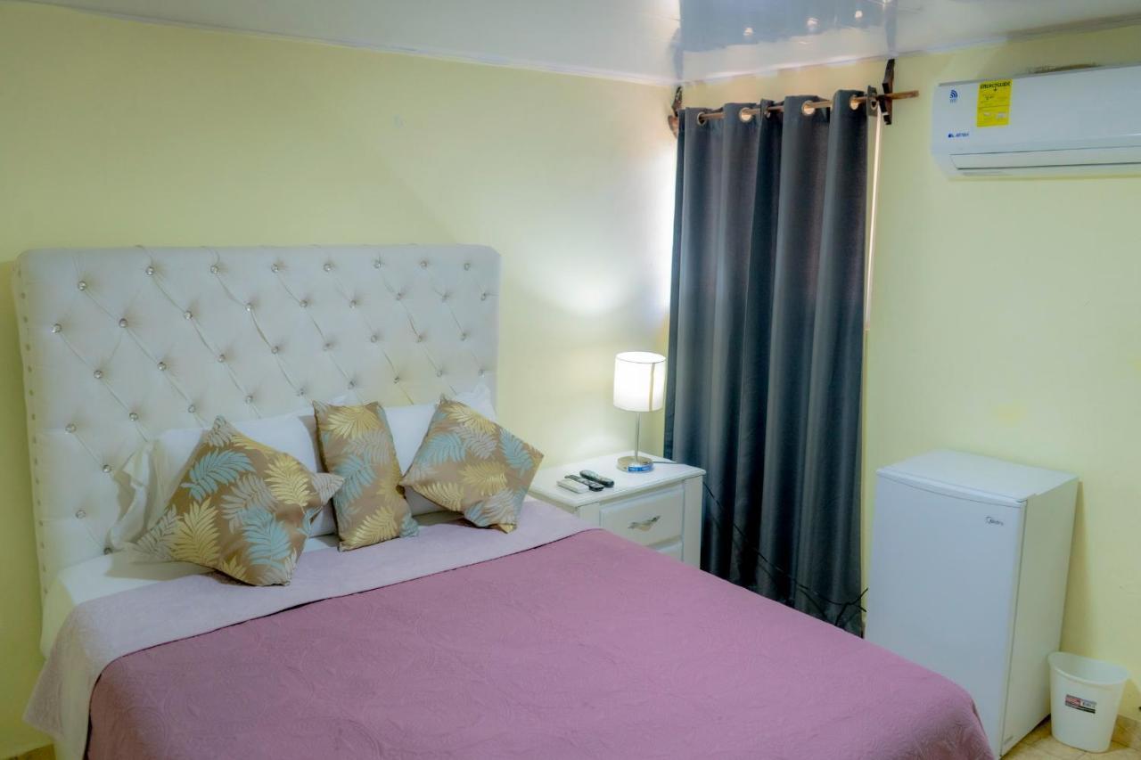 Hotel Anedi Консепсьон-де-ла-Вега Экстерьер фото