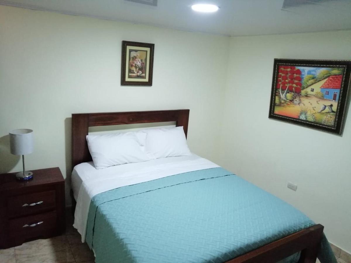 Hotel Anedi Консепсьон-де-ла-Вега Экстерьер фото