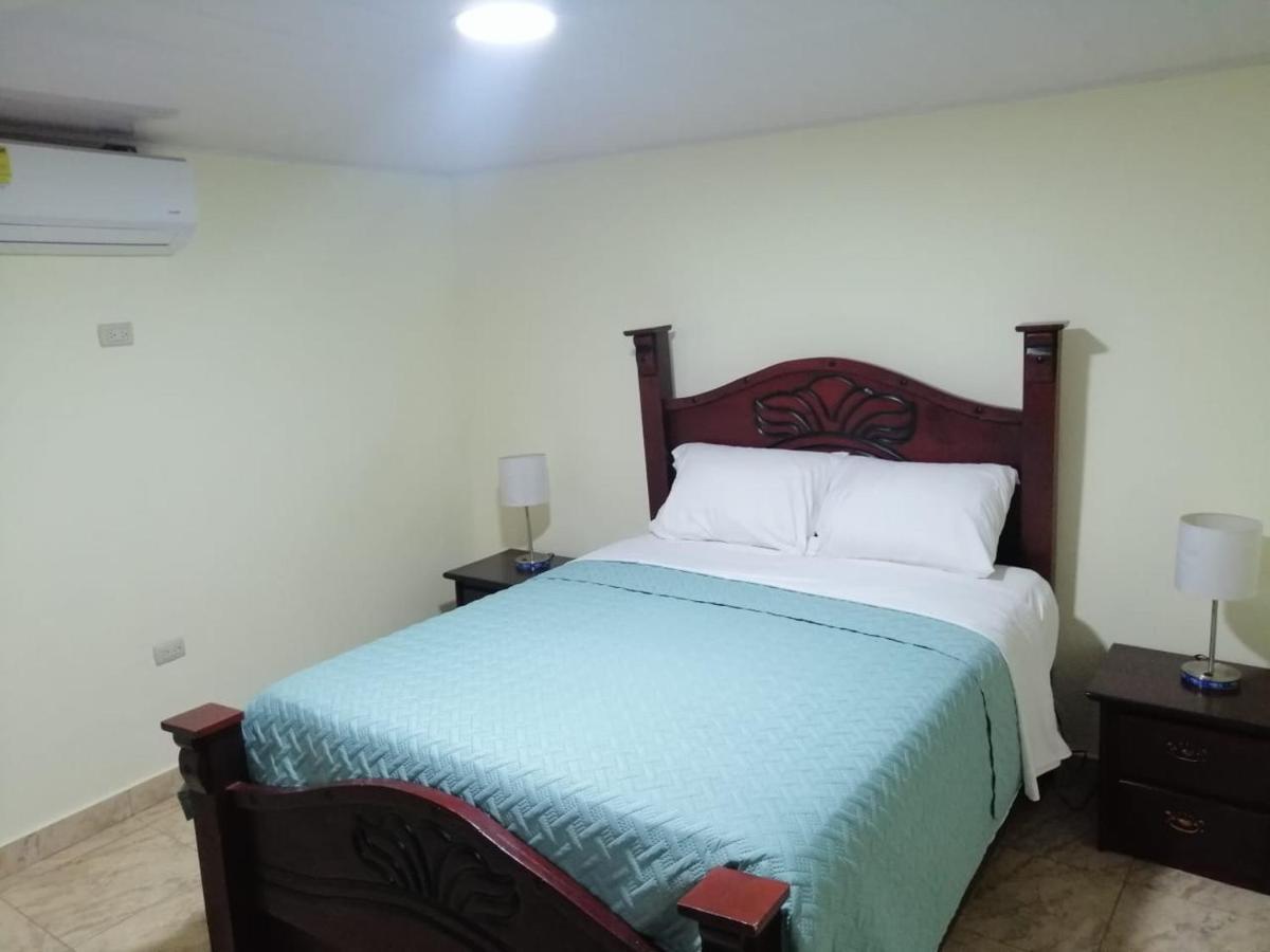 Hotel Anedi Консепсьон-де-ла-Вега Экстерьер фото
